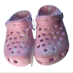 NWOT Lightweight water shoes Sz 5/6